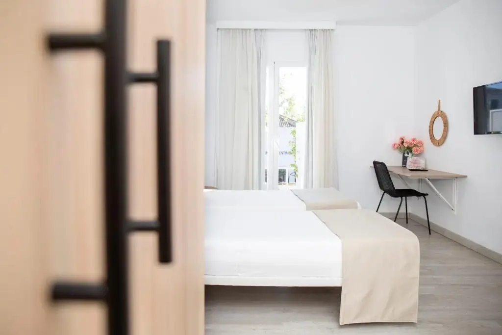 Room 10 